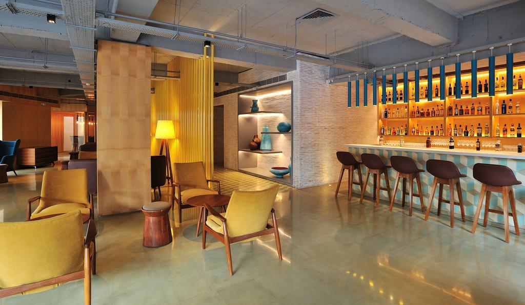The Anya Hotel-Golf Course Road Гургаон Екстериор снимка